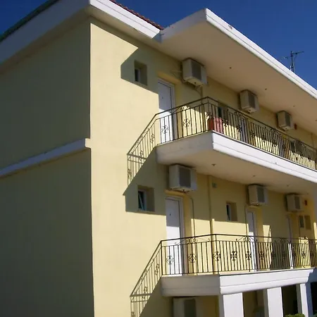 Aparthotel Tilemaxos & Anneta *