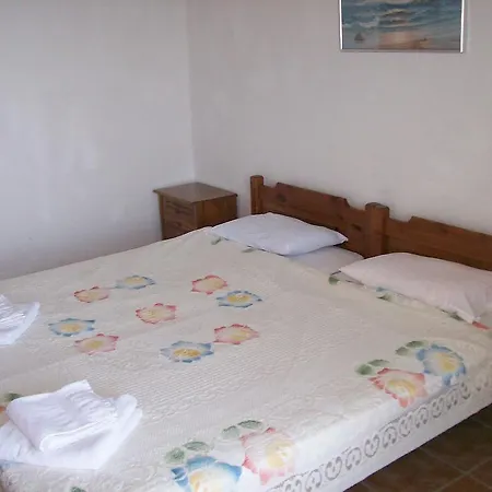 Aparthotel Tilemaxos & Anneta *